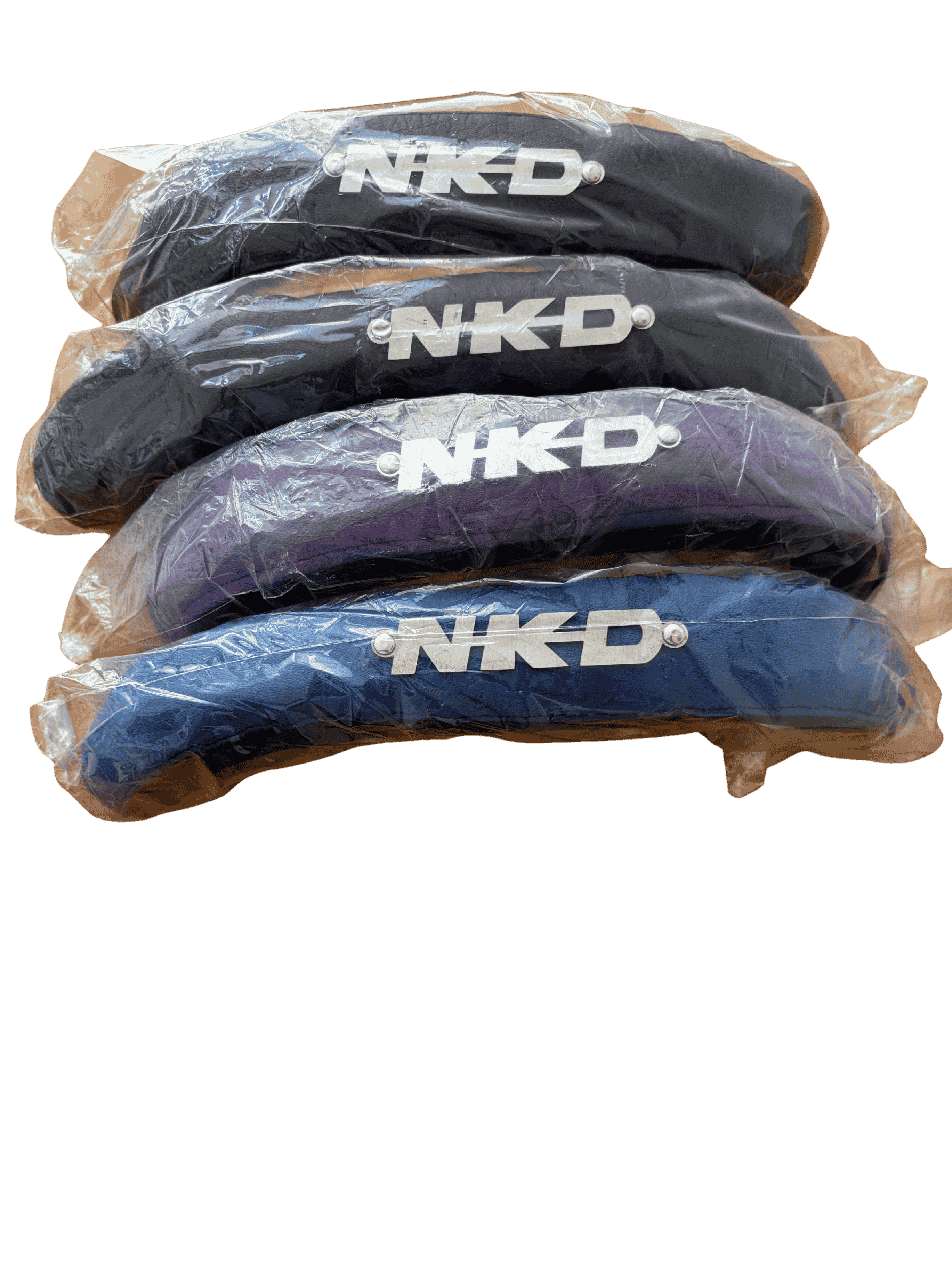 PUFF COLA NKD LUJO EN ACERO